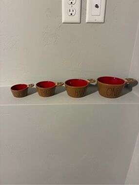 Rae Dunn gingerbread measuring cups